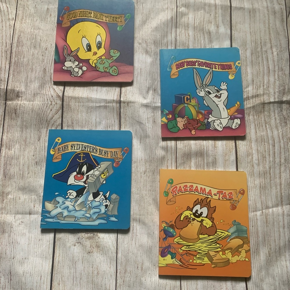 Looney Tunes Loveables books
